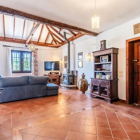La Rueda Heated Private Pool, Billiard & Bbq Villa Costa Adeje (Tenerife)